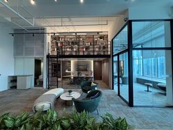 Arc 380 (D8), Office #572566861